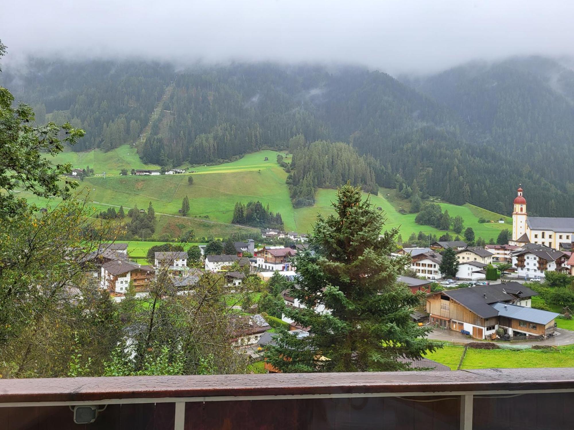 Pension Terra Neustift im Stubaital Exterior photo